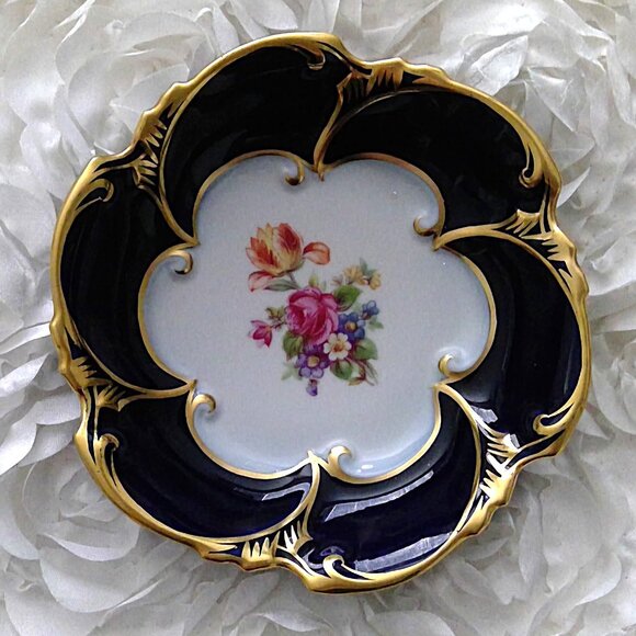 Echt Kobalt JLMENAU Germany Cobalt Blue W/Gold 527/2 L 986 / k Fruit/Candy Bowl - Picture 1 of 3